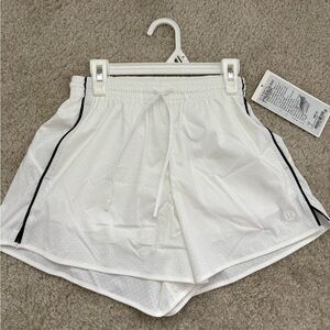 lululemon White Athletic Shorts with navy Trim - Court Rival High Rise 3”